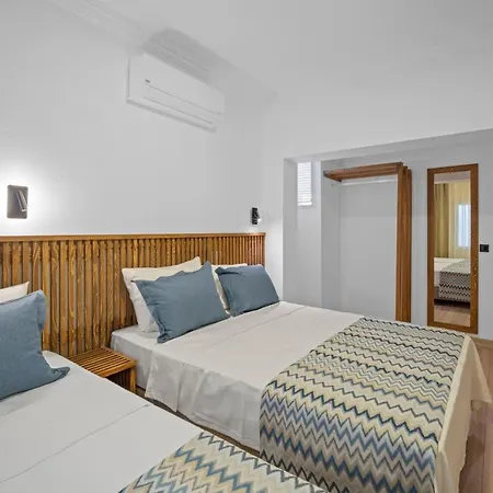 Costa Viva בודרום