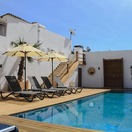 Costa Viva בודרום